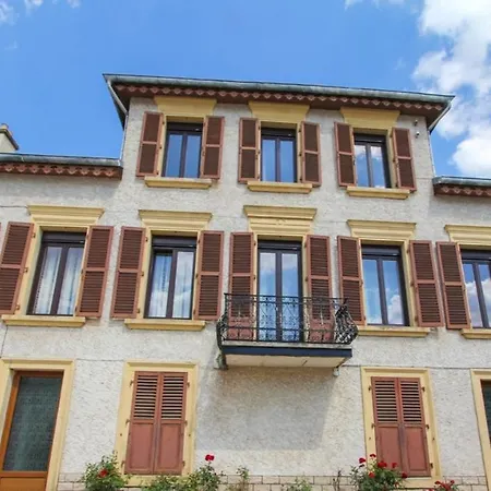 Villa De 6 Chambres Avec Piscine Privee Jardin Clos Et Wifi A Metz Metz