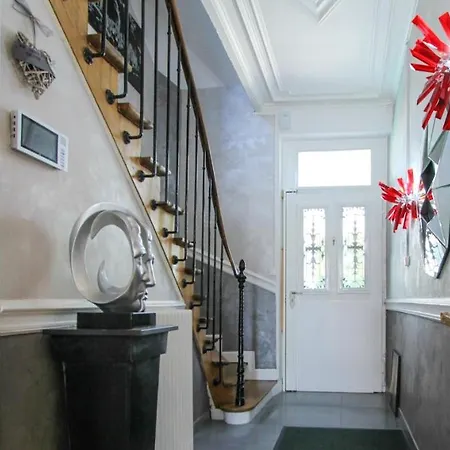 Villa de 6 chambres avec piscine privee jardin clos et wifi a Metz